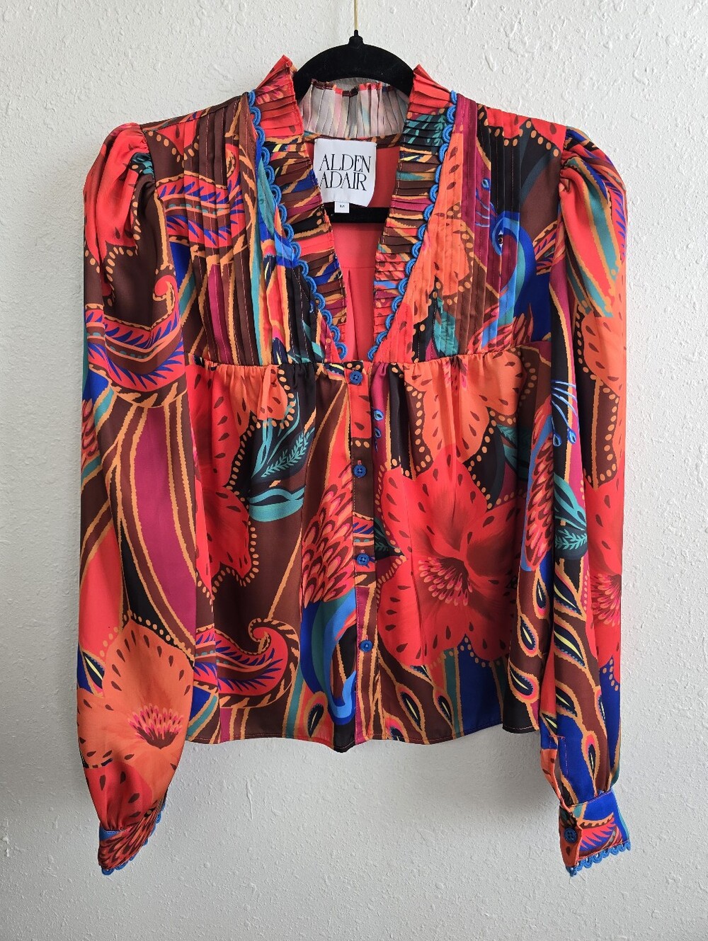 Alden Adair Colorful Floral Paisley Peacock Pleated Blouse Size Medium - Picture 2 of 7